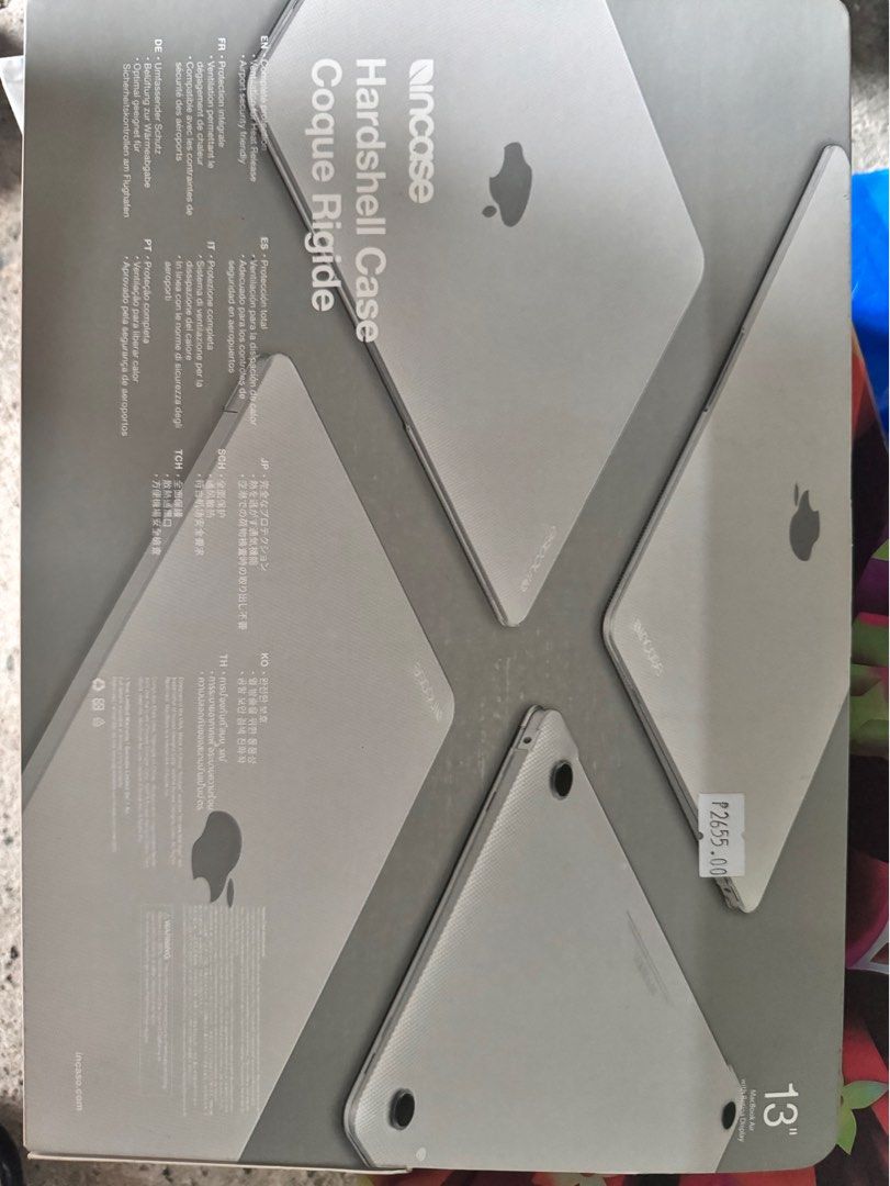 Incase apple mac airbook laptop shield (Category: Cases & Sleeves) located in Quezon City. Submitted by mtumibay (Listing ID 1332788517, Image 2). Description: Nice and lightly used.