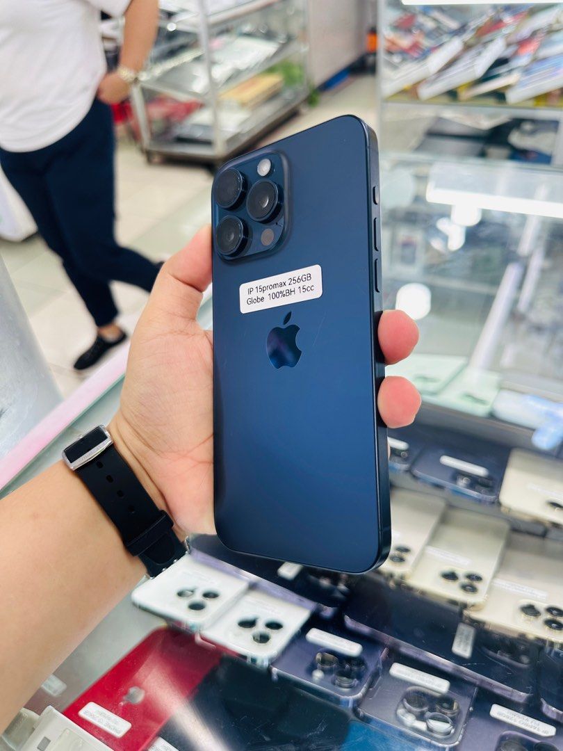 Iphone 15 Pro Max 256gb 100% batt Globelocked (Category: iPhone 15 Series) located in San Juan City. Submitted by javedsgadgetshop (Listing ID 1332807833, Image 2). Description: OPEN FOR INSTALLMENT VIA CREDIT CARD/GGIVES/SPAY/BILLEASE & SWAP/TRADE-IN! BUY AND SELL! Quick Specs : Iphone 15promax •256gb •NTC Variant •100% batt health •Globelocked •95% Smoothness •No hidden issue | No Repaired •100% Authentic | Not Refurbished •w/ OEM Charger & sto