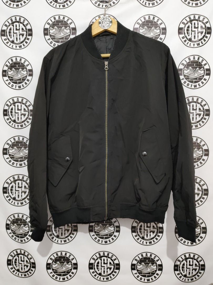 Jaket bomber uniqlo clearance