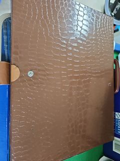 (Category: ) located in . Submitted by timglet (Listing ID 1332880135, Image 1). Description: .