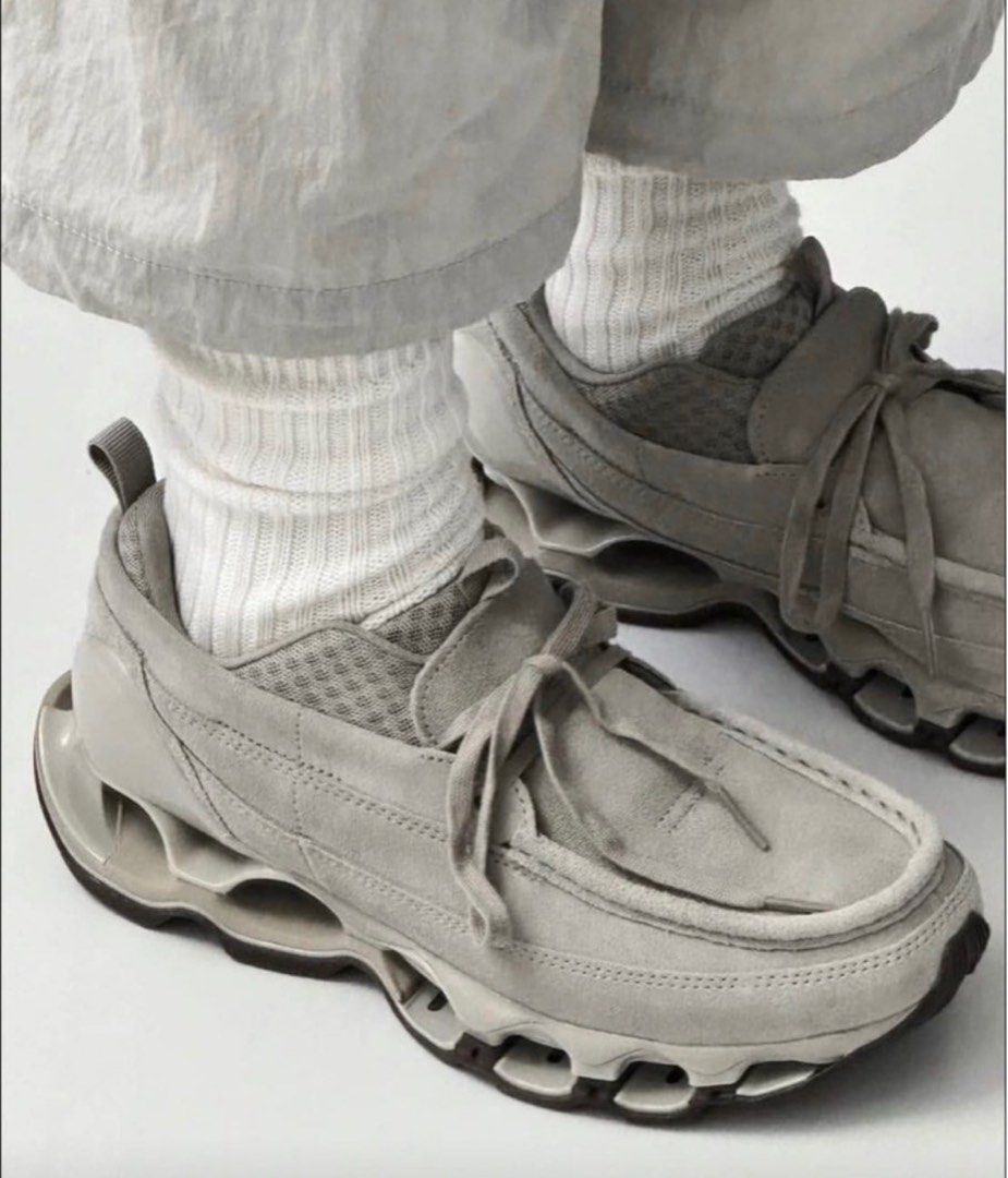 mizuno wave prophecy moc 37 23.5