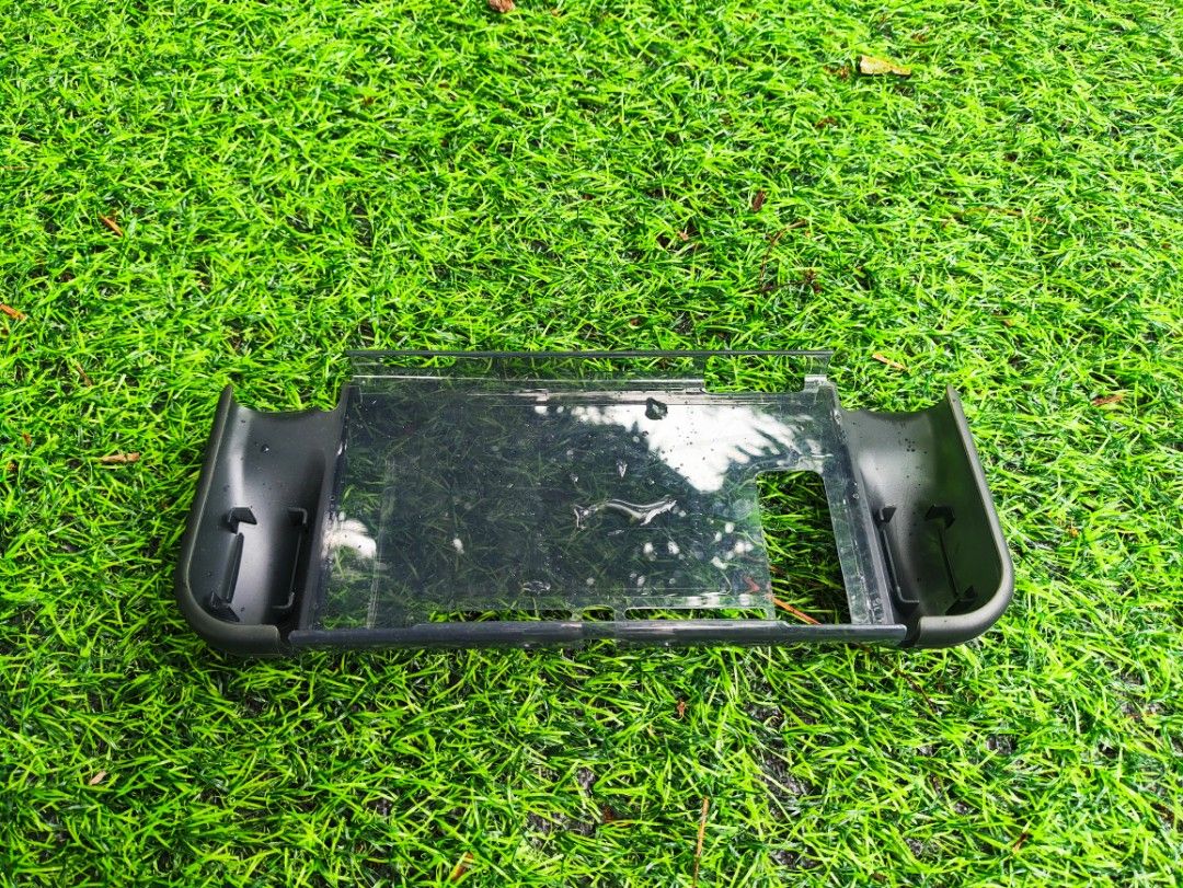 Nintendo Switch Original Animal Crossing Dock + Joy Con Grip + Wrist