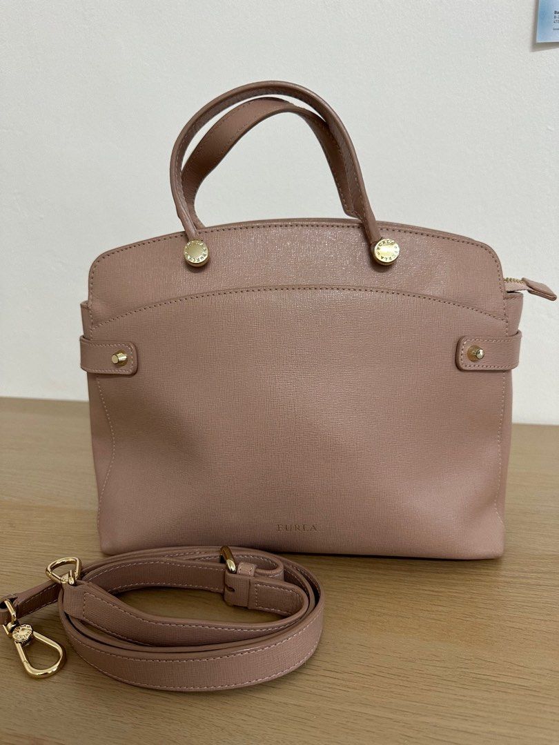 ORIGINAL FURLA AGATA MEDIUM LEATHER
