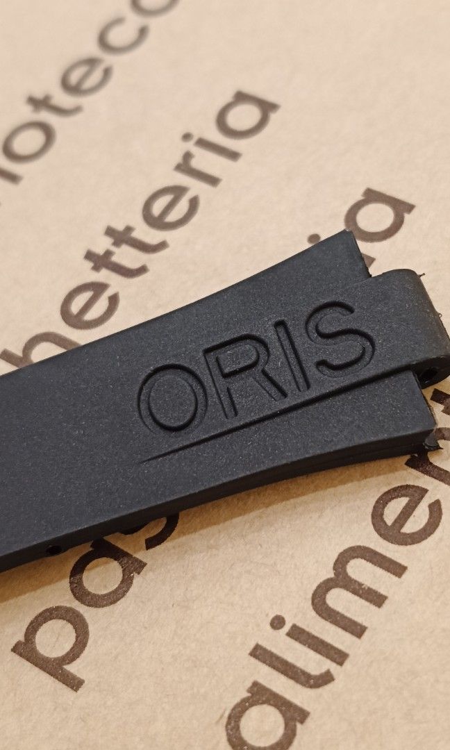 Oris Aquis Aftermarket Rubber Strap with Deployant (Category: Men's Watches) located in Quezon City. Submitted by timecheckph (Listing ID 1332882815, Image 3). Description: FOR SALE: Oris Aquis Aftermarket Rubber Strap with Deployant PRICE: 2,250 Brand New / Unworn Industry best quality rubber material 24mm size x 11mm size Oris signed strap and buckle PM for more info Priced to sell.
