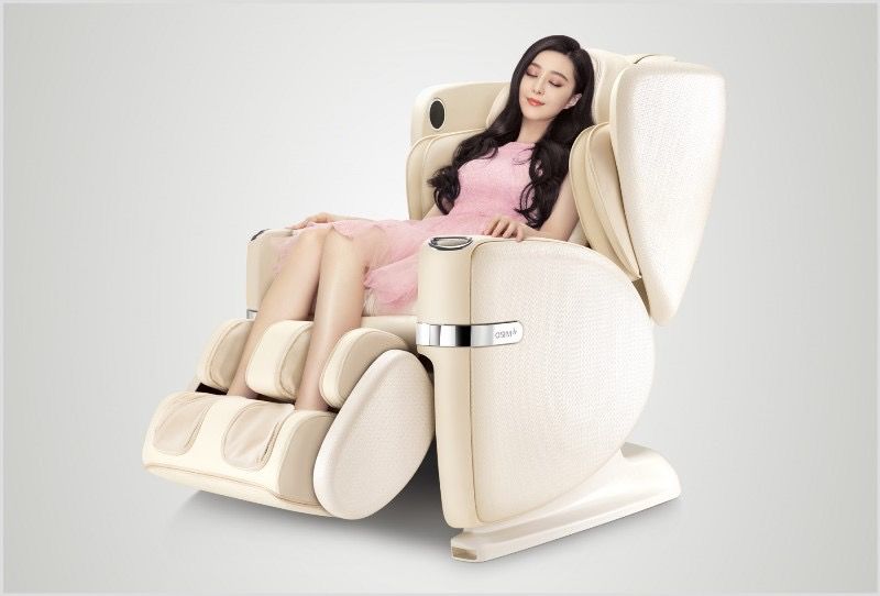 OSIM uLove OS-868 Massage Chair in Excellent Condition Hardly