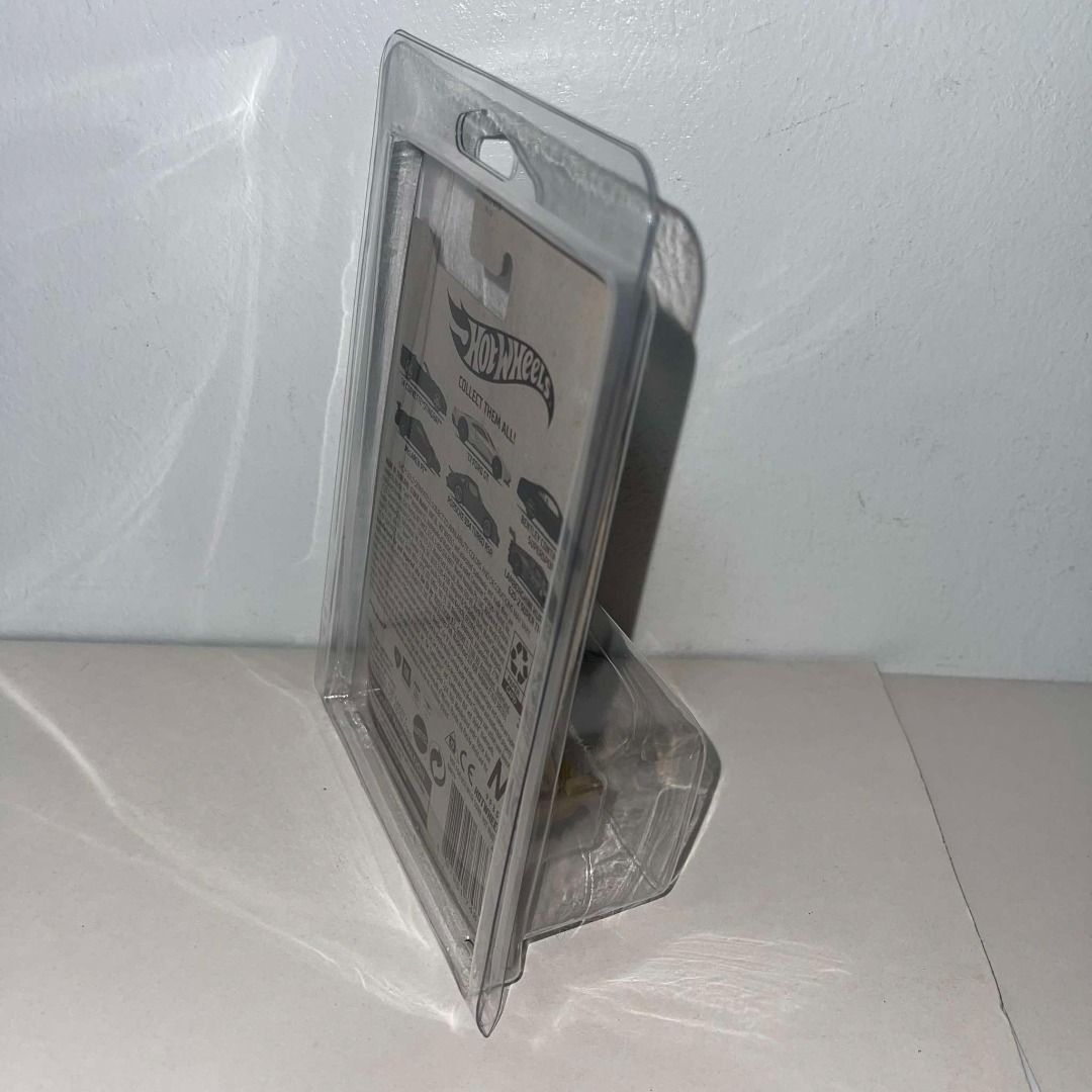 Plastic Protector Case for 1/64 Scale Hot Wheels Basic (Category: Vehicle & Diecast Models) located in Manila. Submitted by laizt (Listing ID 1332902323, Image 3). Description: Plastic Protector Case for 1/64 Scale Hot Wheels Basic Original/authentic/legit Brand new 1:64 Scale True-to-scale detail.