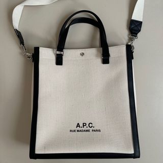 (Kategori: ) berada di . Dikirim oleh buymebags_id (ID iklan 1332866103, Gambar 1). Deskripsi: .
