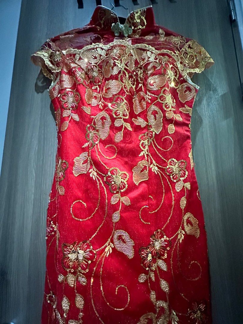 Red Chinese Dress Cheongsam Gold Slim Chinese Traditional Dress Women,  Women's Fashion, Dresses & Sets, Evening dresses & gowns on Carousell
