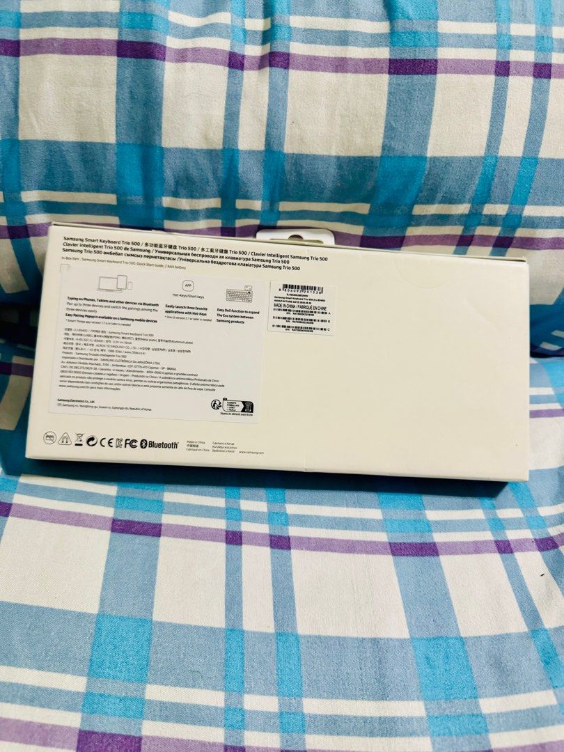 Samsung Bluetooth keyboard brand new (Category: Computer Keyboard) located in Pasig City. Submitted by Tuligskanga (Listing ID 1332842106, Image 2). Description: For sale only no swap ! Brand new Samsung Bluetooth keyboard Can connect to Android phone,laptop,tv etc You can check all you want Pasig ara.