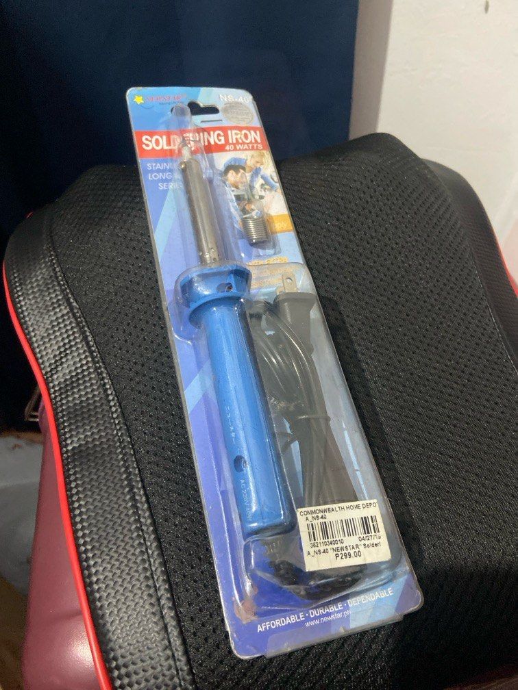 Soldering Iron (Category: Construction Tools & Equipment) located in Quezon City. Submitted by cloabundance (Listing ID 1332947418, Image 1). Description: Never been used.