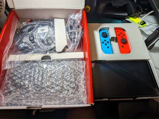 （分類：）位於 。 由 samtonho 提交（商品編號 1332917945，圖片 1）。簡介： 。