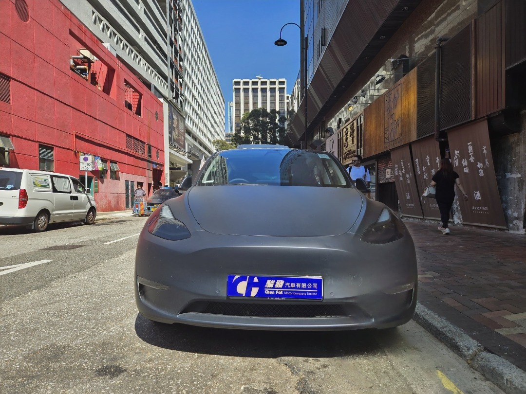 Tesla Model Y LR Auto62863130710786111