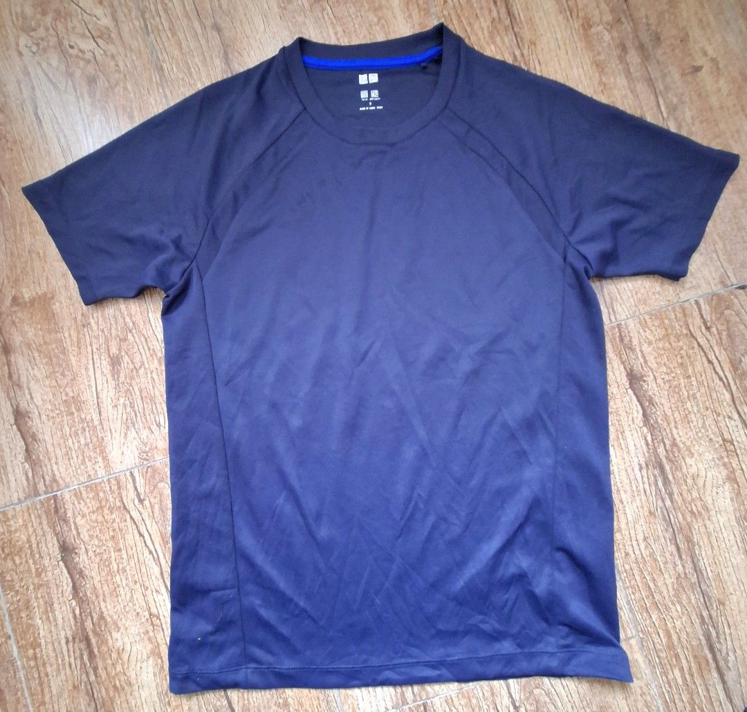 Uniqlo items (Category: Shirts) located in Manila. Submitted by twentythirdstore (Listing ID 1332952423, Image 2). Description: assorted uniqlo items for sale! please DM for more pictures and price...