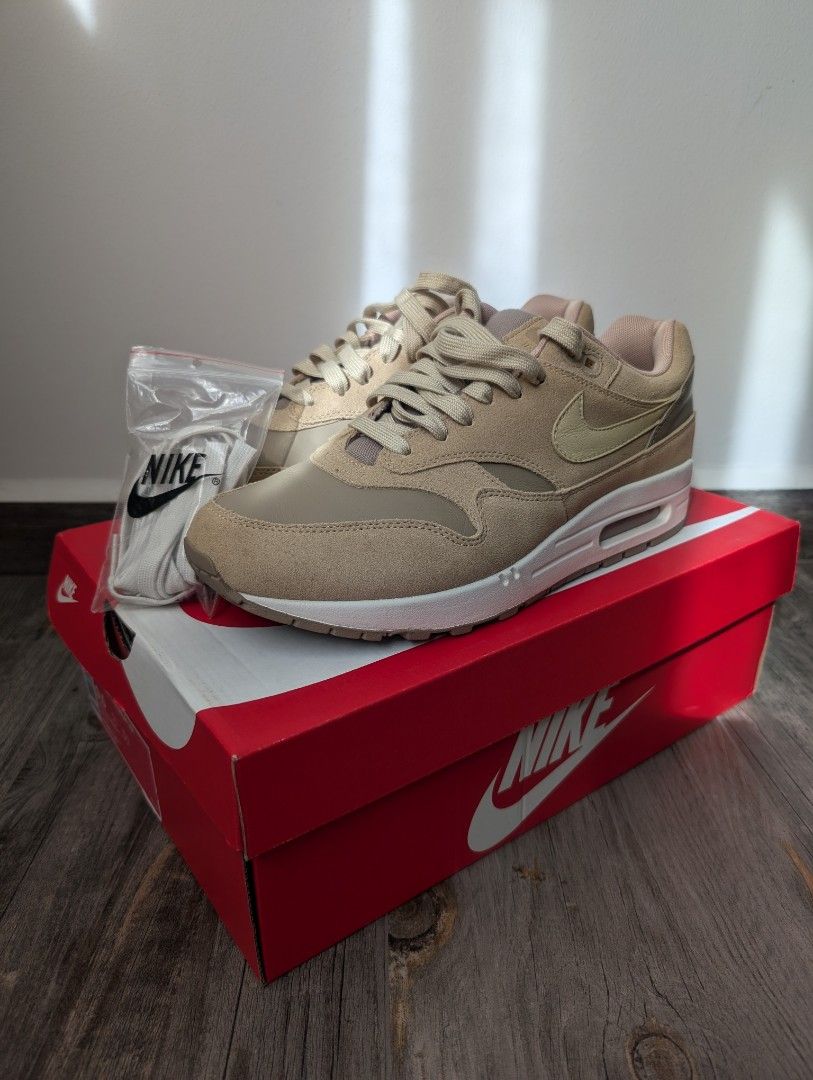 Nike air max 95 premium khaki team gold e mushroom online