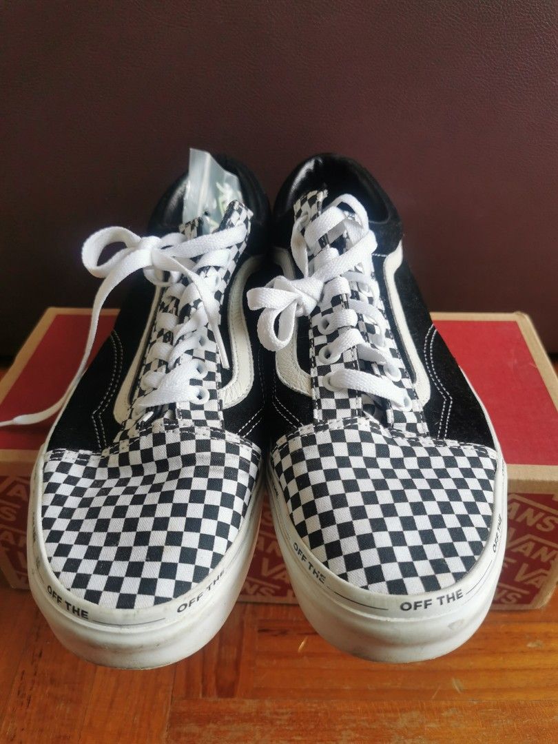 Checkered old schools online