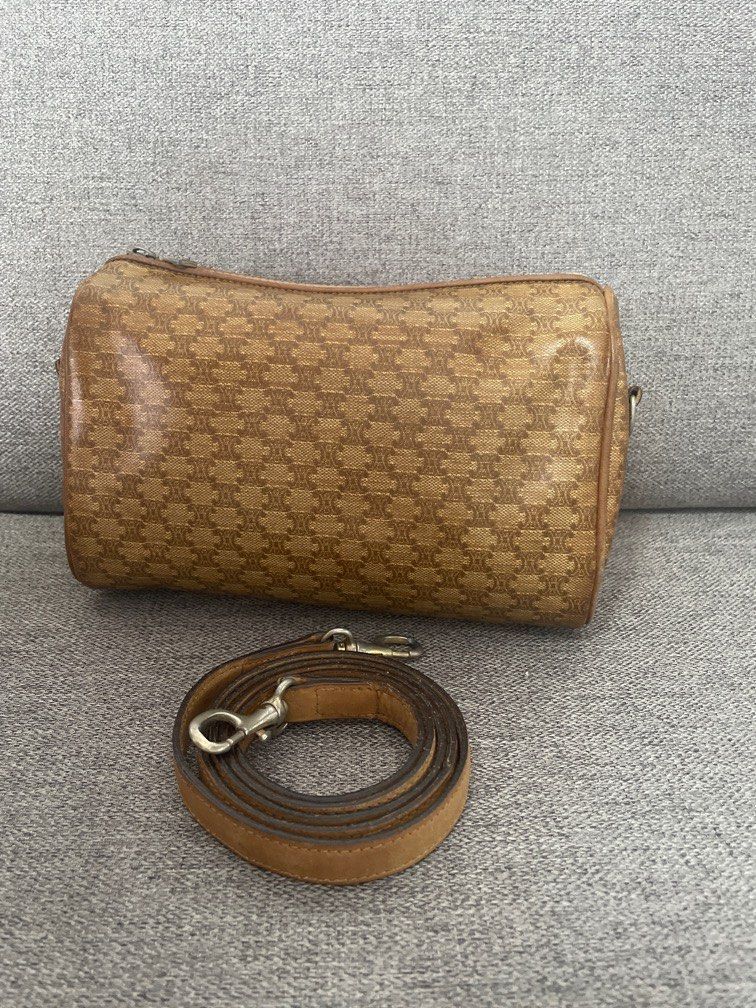 Vintage Celine Crossbody bag (Category: Luxury Bags & Wallets) located in Lipa City. Submitted by veavirrey (Listing ID 1332965165, Image 1). Description: Coated canvas macadam.