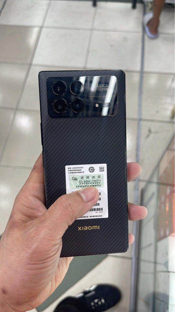 Xiaomi mix fold3 (Category: Xiaomi) located in San Juan City. Submitted by ace_gadgethub (Listing ID 1332856188, Image 3). Description: Xioami Mix Fold 3 256/12 Complete.