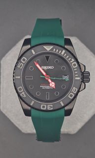 (Category: ) located in . Submitted by baz_watchmaker (Listing ID 1332957572, Image 1). Description: .