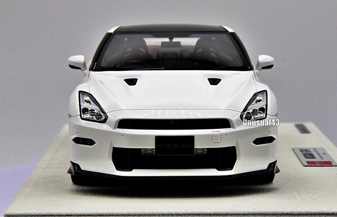 Nissan GT-R (R35) 2014 Brilliant white pearl 1/43 (Neu (gemäss