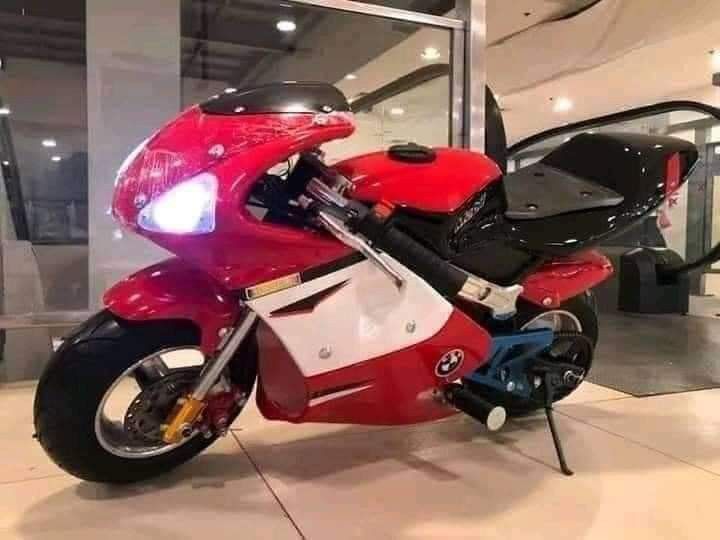 49cc ninja motor (Category: Motorbikes for Sale) located in Manila. Submitted by saguittarian06 (Listing ID 1333097061, Image 3). Description: ₱7200 . 49cc Ninja motor Single Cyclinder/Gasoline type mixed with 2T Oil 95% Gas and 5% 2T Oil If you add gasoline directly without 2T, the motor will burn out and cannot be used normally Gas Tank: 1.5 liters Max Speed: 45kmph Weight Capacity: 60kg Cooling: Air-cooled Drive: Chain Single Muffler Start Eng