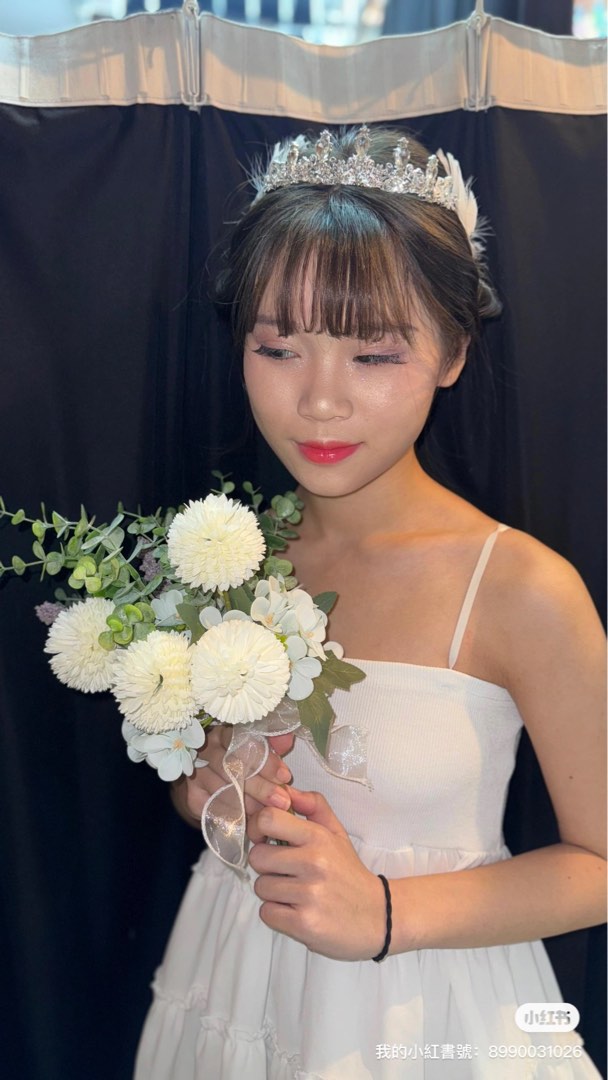 Home service makeup💋Family & friends makeup🪞Bridal party makeup💋Event makeup🪞Wedding registration makeup, bride makeup, grandmother makeup, daily makeup, date makeup, performance makeup, children's makeup, men's makeup. Because it is only applicable to the studios in Tsim Sha Tsui, Kwai Chung, Ngau Tau Kok, etc. (for details please inquire). Available for photographers, I provide home service / in-store makeup.62859979779713113