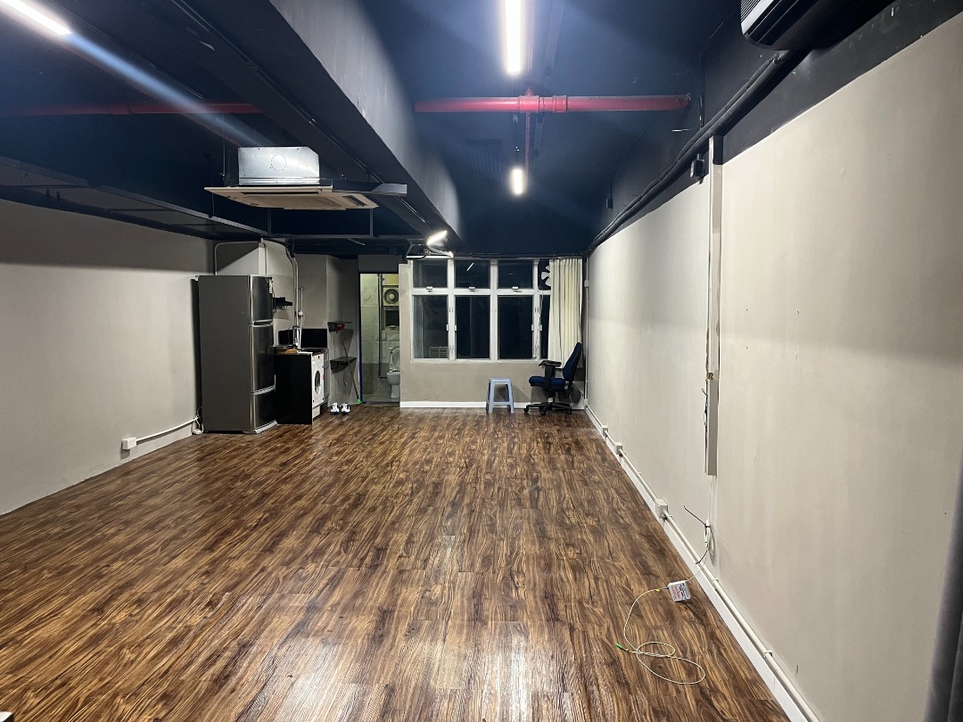 永健工業大廈 建築858 sqft #有窗 #有內廁 #熱水爐 #寫字樓 #工作室 #office #studio63438637521794110
