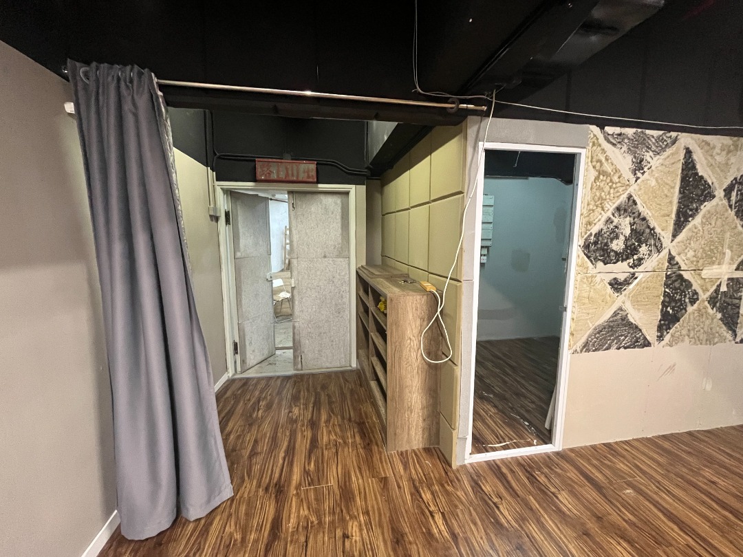 永健工業大廈 建築858 sqft #有窗 #有內廁 #熱水爐 #寫字樓 #工作室 #office #studio63438637521794112