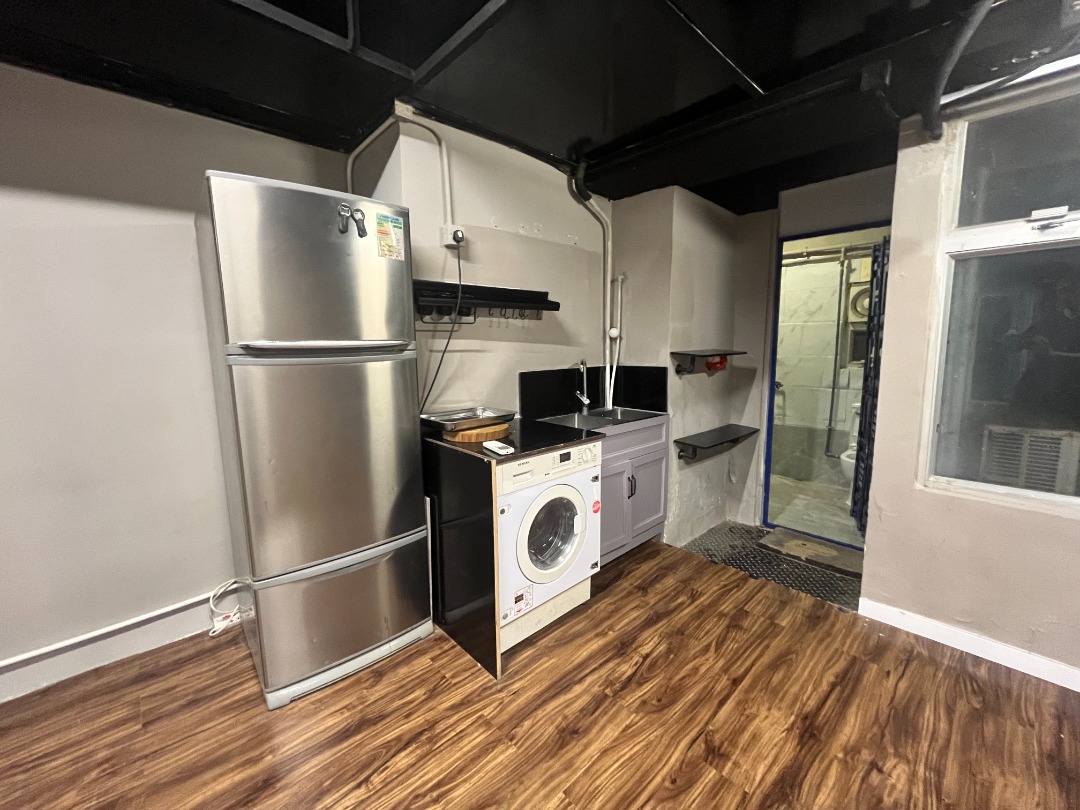 永健工業大廈 建築858 sqft #有窗 #有內廁 #熱水爐 #寫字樓 #工作室 #office #studio63438637521794113