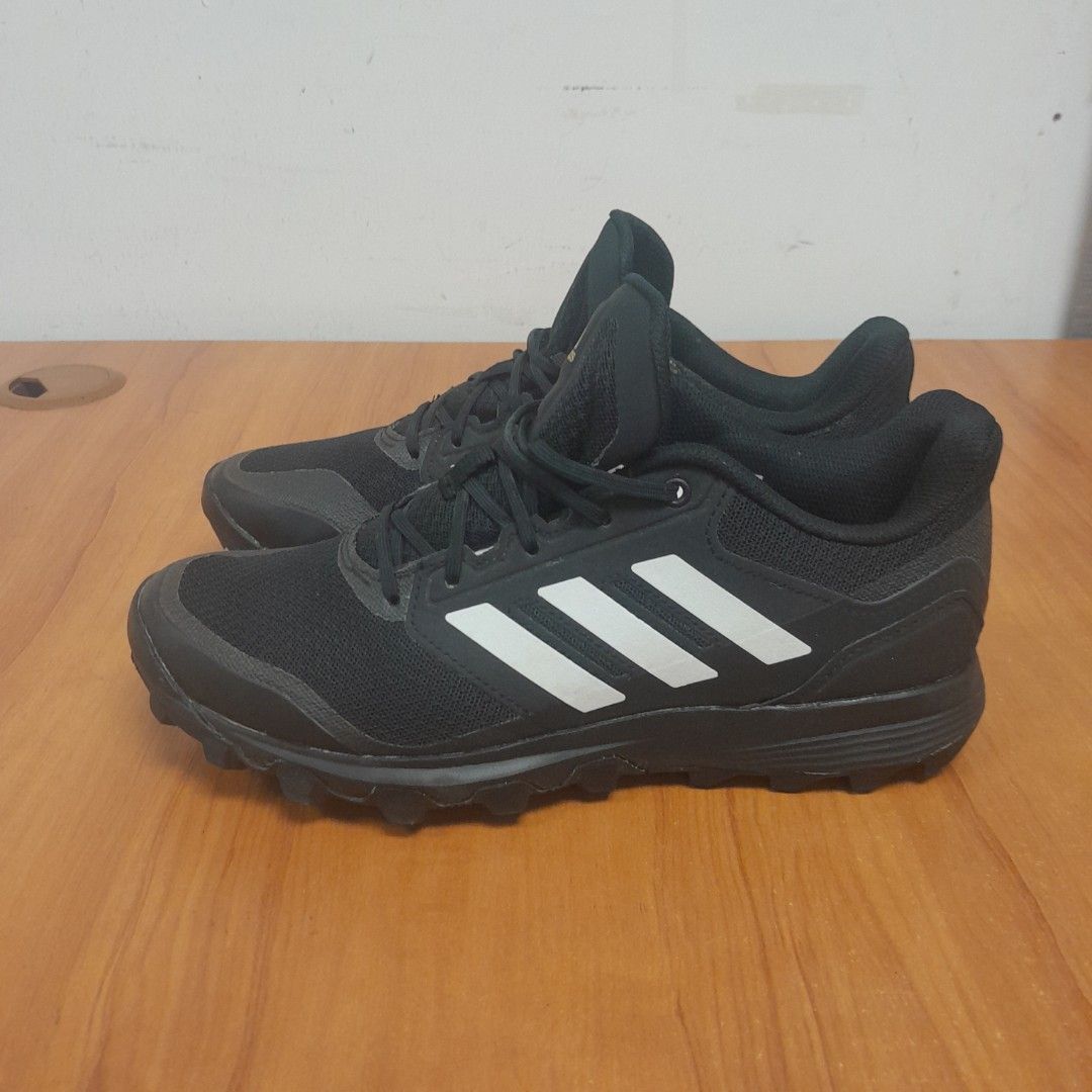 Adidas Flexcloud 2.1 Field Hockey Shoes | Kasut Hoki 5UK, Women's Fashion,  Footwear, Sneakers on Carousell