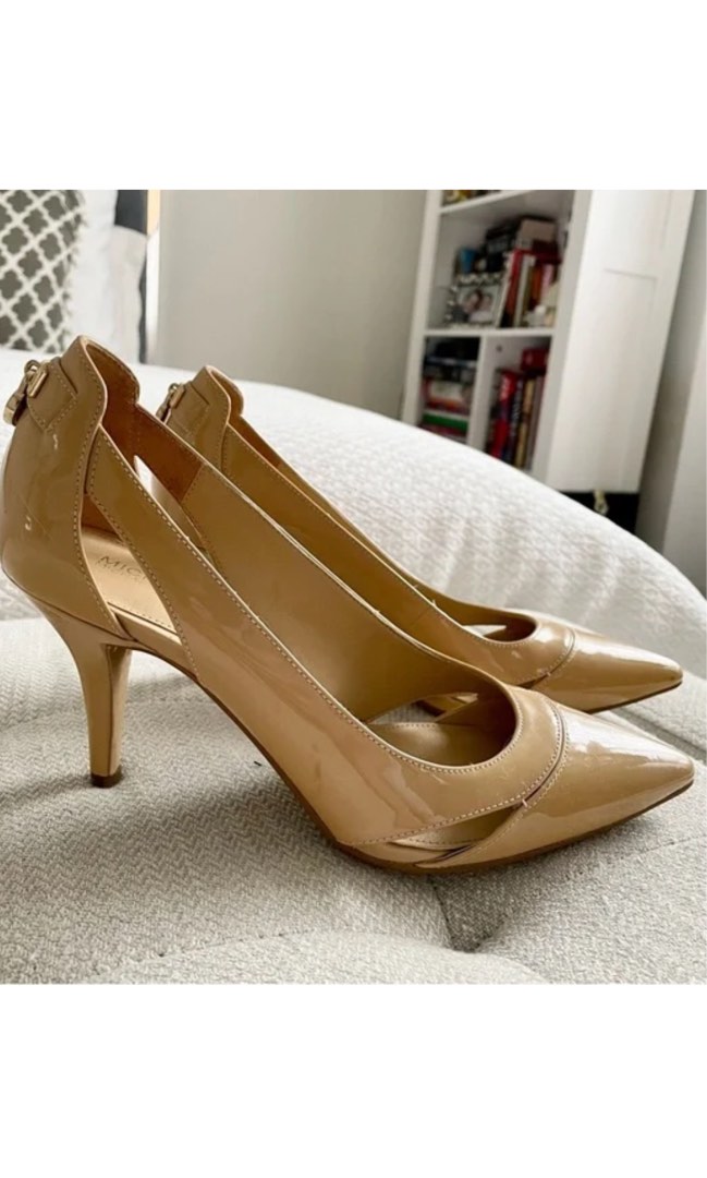 michael kors nude pumps
