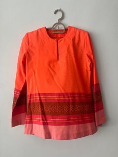 (Category: ) located in . Submitted by apparel.stilloved (Listing ID 1333106745, Image 1). Description: .