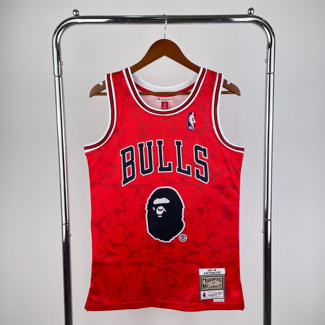 【新品】 A BATHING BAPE BULLS バスケ シャツ ジョーダン A BATHING APE - 激レア L Mitchell&Ness × BAPE BULLS