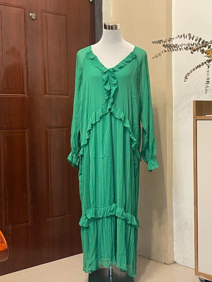 BNWT Zara Green Dress Top L, Women's Fashion, Dresses & Sets, Dresses on  Carousell