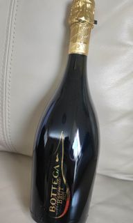 （分類：）位於 。 由 Good1man 提交（商品編號 1333001037，圖片 1）。簡介： 。