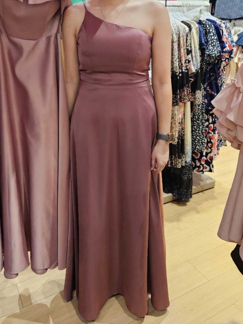 Bridesmaid gown (Old rose), Women's Fashion, Dresses & Sets, Evening dresses & gowns on Carousell Bridesmaid gown (Old rose), Women's Fashion, Dresses & Sets, Evening dresses & gowns on Carousell