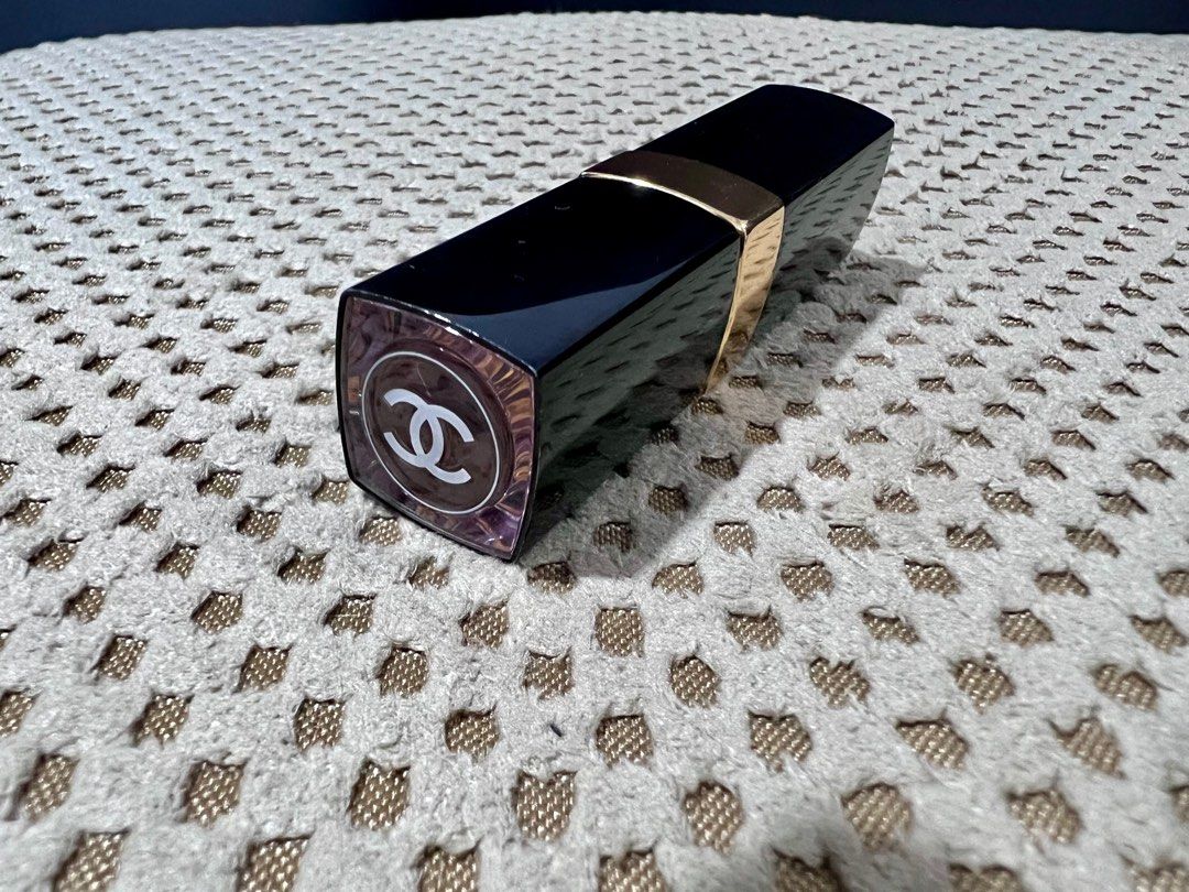 Chanel Rouge Coco Flash✨SALE✨ (Category: Makeup) located in Mabalacat. Submitted by gracias.tienda (Listing ID 1327666610, Image 2). Description: Chanel Rouge Coco Flash No box, misplaced. Used few times Individual price: 850 Lightly used Chanel Rouge Coco Bloom- ❌SOLD With Box, bought last year Used onece or twice. Such a lovely color Individual price: 1,500 Like new Decluttering : too many lippies😭. Im more of YSl balm now a days :) Plus sf.
