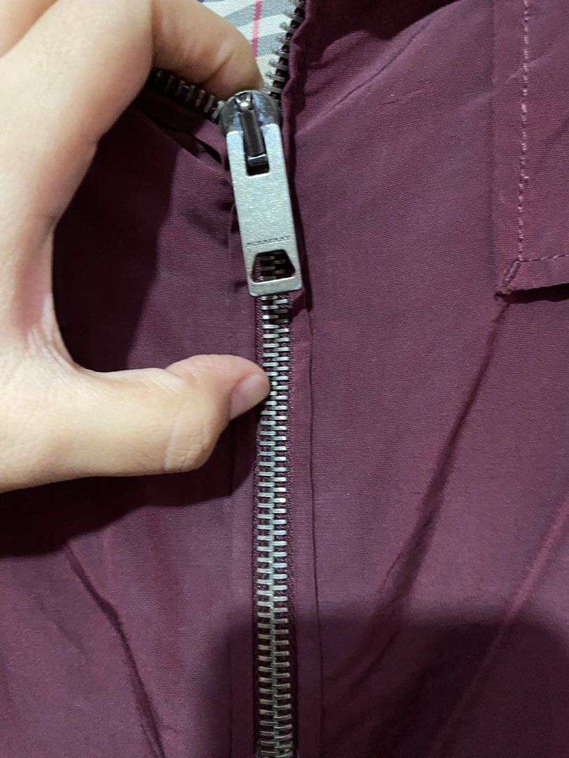 burberry jacket (Category: Coats, Jackets and Outerwear) located in Zamboanga. Submitted by luxuries21 (Listing ID 1332979371, Image 3). Description: .