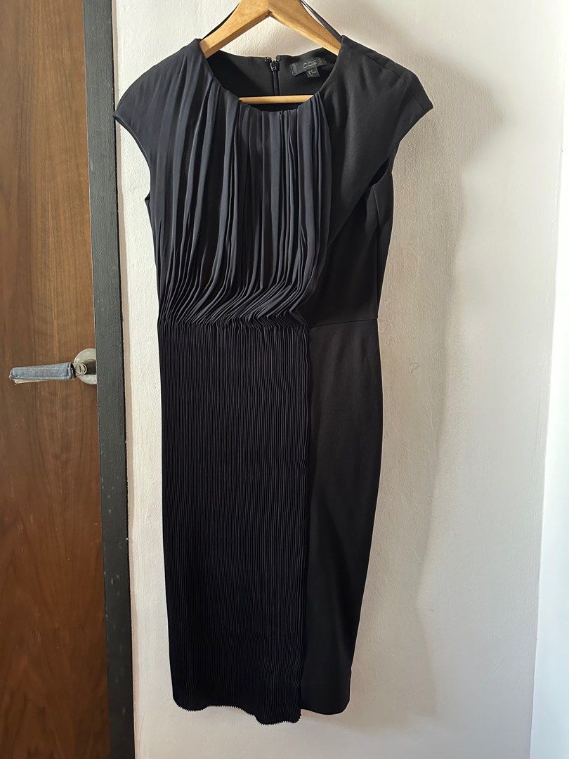 COS pencil dress with chiffon pleats, Women's Fashion, Dresses & Sets,  Dresses on Carousell