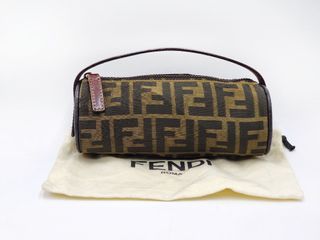(Category: ) located in . Submitted by designercollectibles.com.au (Listing ID 1333014879, Image 1). Description: .