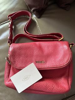 (Category: ) located in . Submitted by riya_preloved (Listing ID 1333004327, Image 1). Description: .