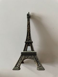 (Category: ) located in . Submitted by bespokemc (Listing ID 1333068490, Image 1). Description: .