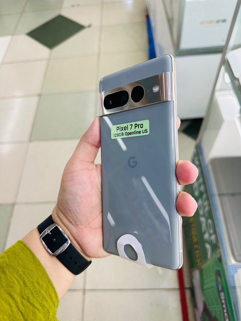 Google Pixel 7 Pro 128gb US FU (Category: Google Pixel) located in San Juan City. Submitted by javedsgadgetshop (Listing ID 1333118902, Image 3). Description: OPEN FOR INSTALLMENT VIA CREDIT CARD/GGIVES/SPAY/BILLEASE & SWAP/TRADE-IN! BUY AND SELL! Quick Specs : Google Pixel 7 Pro •128gb •US Variant •Good batt health •Factory Unlock •95% Smoothness •No hidden issue | No Repaired •100% Authentic | Not Refurbished •w/ OEM Charger & store warranty ❣️