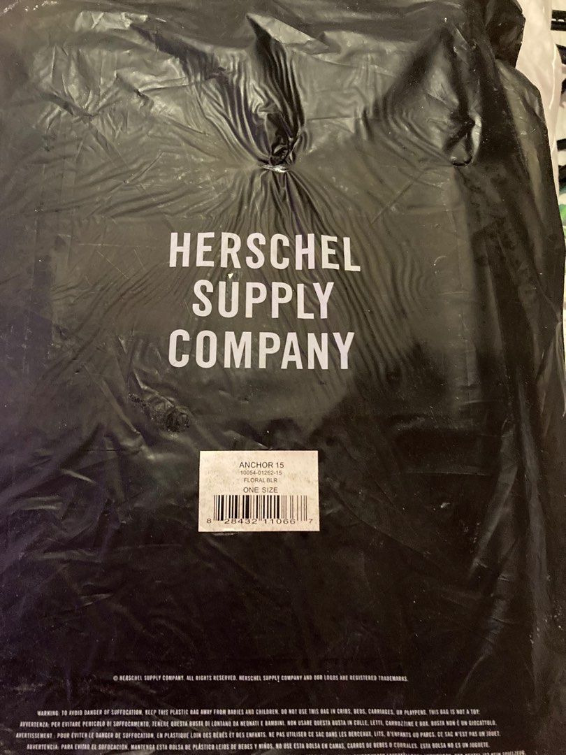 Herschel Laptop Bag (15 inch) (Category: Laptop Bags & Sleeves) located in Manila. Submitted by antidote30 (Listing ID 1333058926, Image 3). Description: Brand new with tags RFS: No use for it.