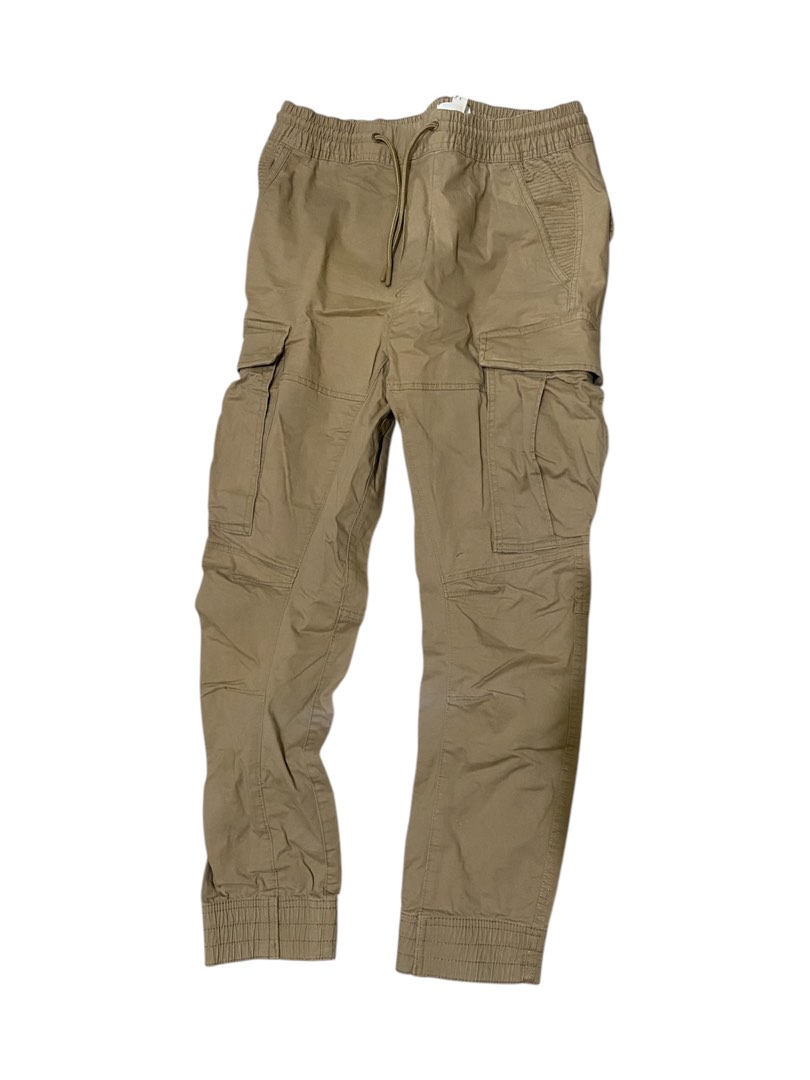 H M cargo pants Men s Fashion Bottoms Jeans on Carousell