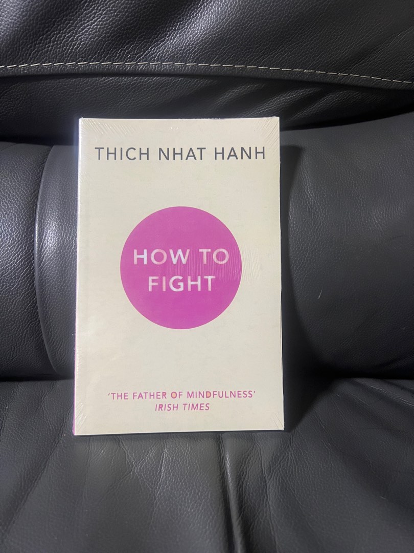 【現貨】How To Fight By Hanh, Thich Nhat, 興趣及遊戲, 書本 &