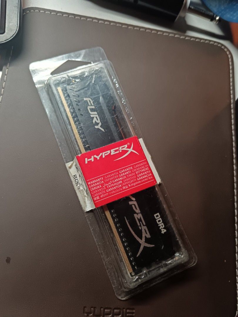 Hyperx DDR4 Ram 4GB 2666MHZ (Category: Computer Parts) located in Manila. Submitted by kuyaemman (Listing ID 1333141607, Image 2). Description: Ginagamit ko pa yan pero benta ko na sa maka tipo RFS: UPGRADE No issue mura na yan almost new pa.
