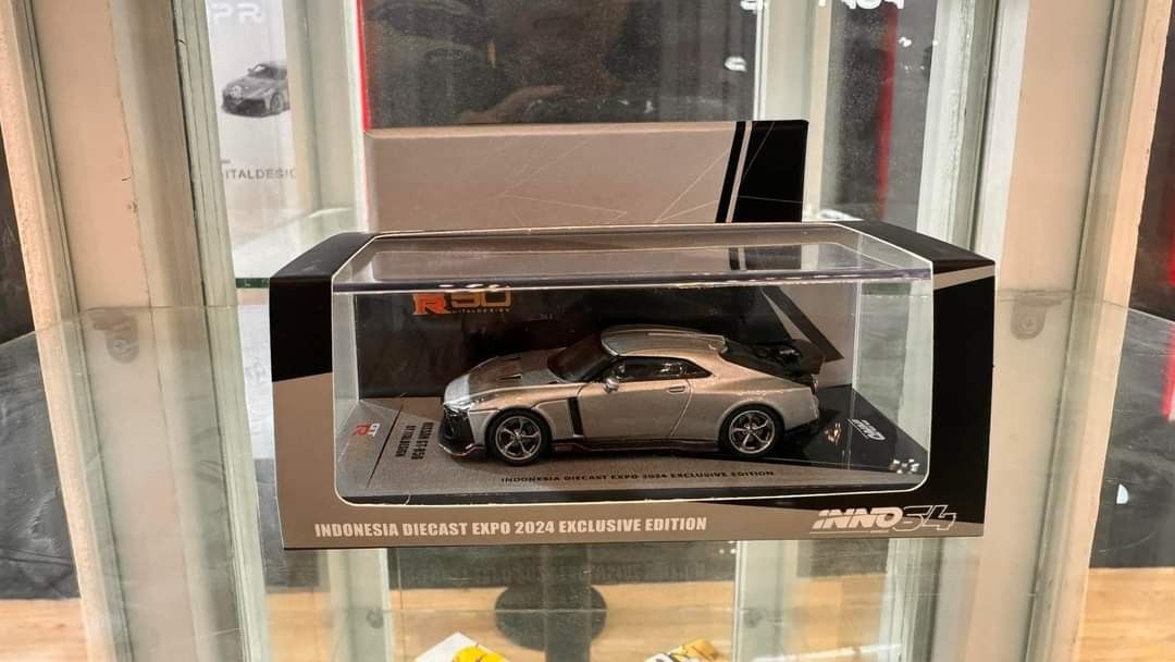 イノモデル inno64 日産　GTR50 チェイス　インドネシア限定 IDE s-l1200.jpg