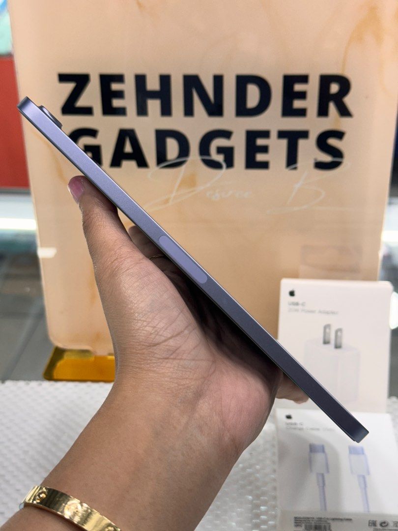 iPad Mini 6 64GB WIFI (SLIGHTLY USED) (Category: iPad) located in San Juan City. Submitted by desireebayal96 (Listing ID 1333097245, Image 2). Description: iPad Mini 6 (PURPLE) * 64GB * WIFI ONLY * NTC APPROVED * 100% SMOOTH * NO SCRATCH * NO DENTS * NO ISSUE * NO HISTORY OF REPAIR * NO ICLOUD ISSUE * WORKING TRUETONE & FINGERPRINT * WITH 20W SET CHARGER OPEN FOR COD SAME DAY DELIVERY PLUS SHIPPING FEE MESSAGE ME DIRECTLY FOR MORE INFO Store loca