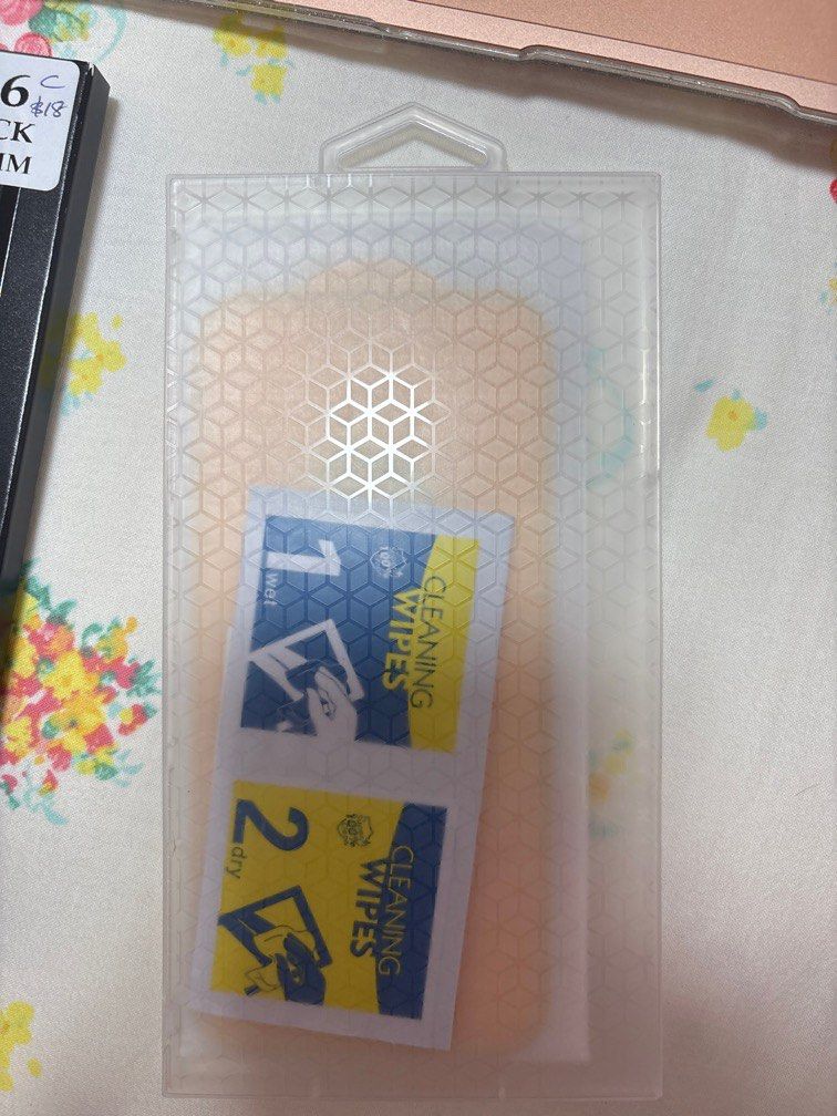 iPhone 16 screen protector (Category: Other Mobile & Gadget Accessories) located in Singapore. Submitted by kamischoice (Listing ID 1333138607, Image 3). Description: Brand new 18$ iPhone 16 screen protector.