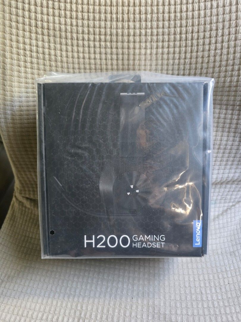 Lenovo H200 Legion Headset and CoolerPad X5 (Category: Other Accessories) located in Quezon City. Submitted by nicogames08 (Listing ID 1333034930, Image 2). Description: Lenovo H200 Legion Headset brandnew sealed and CoolerPad X5 sold as package. Can send a video before shipping the item..
